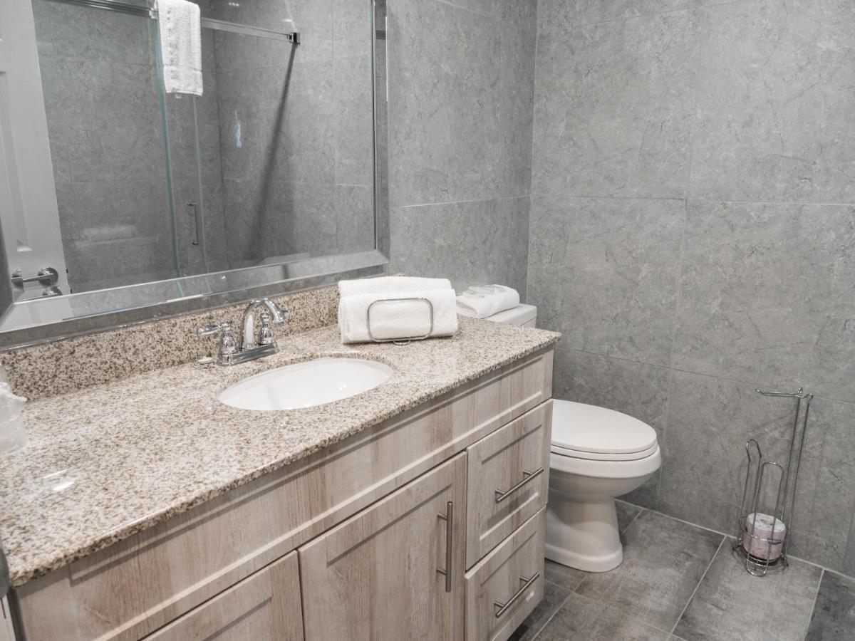 Motel Classique Жолиет Екстериор снимка